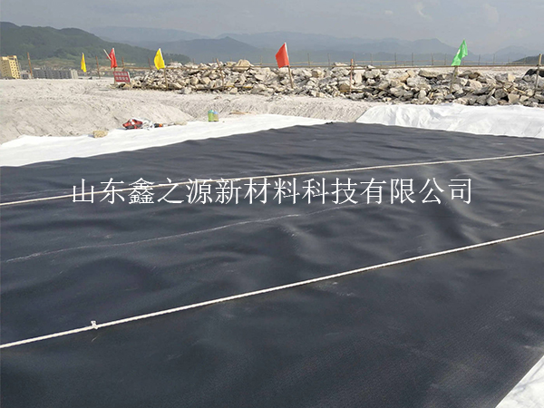 沼氣池黑膜施工的具體要求：精細施工，確保高效運行